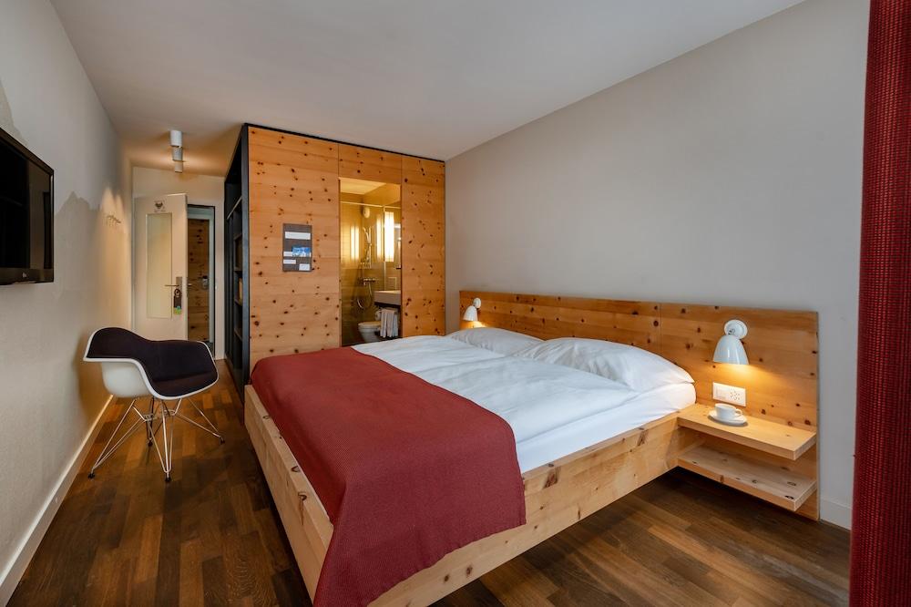 Hotel Schweizerhof Sils Maria, A Faern Collection Hotel Exterior photo