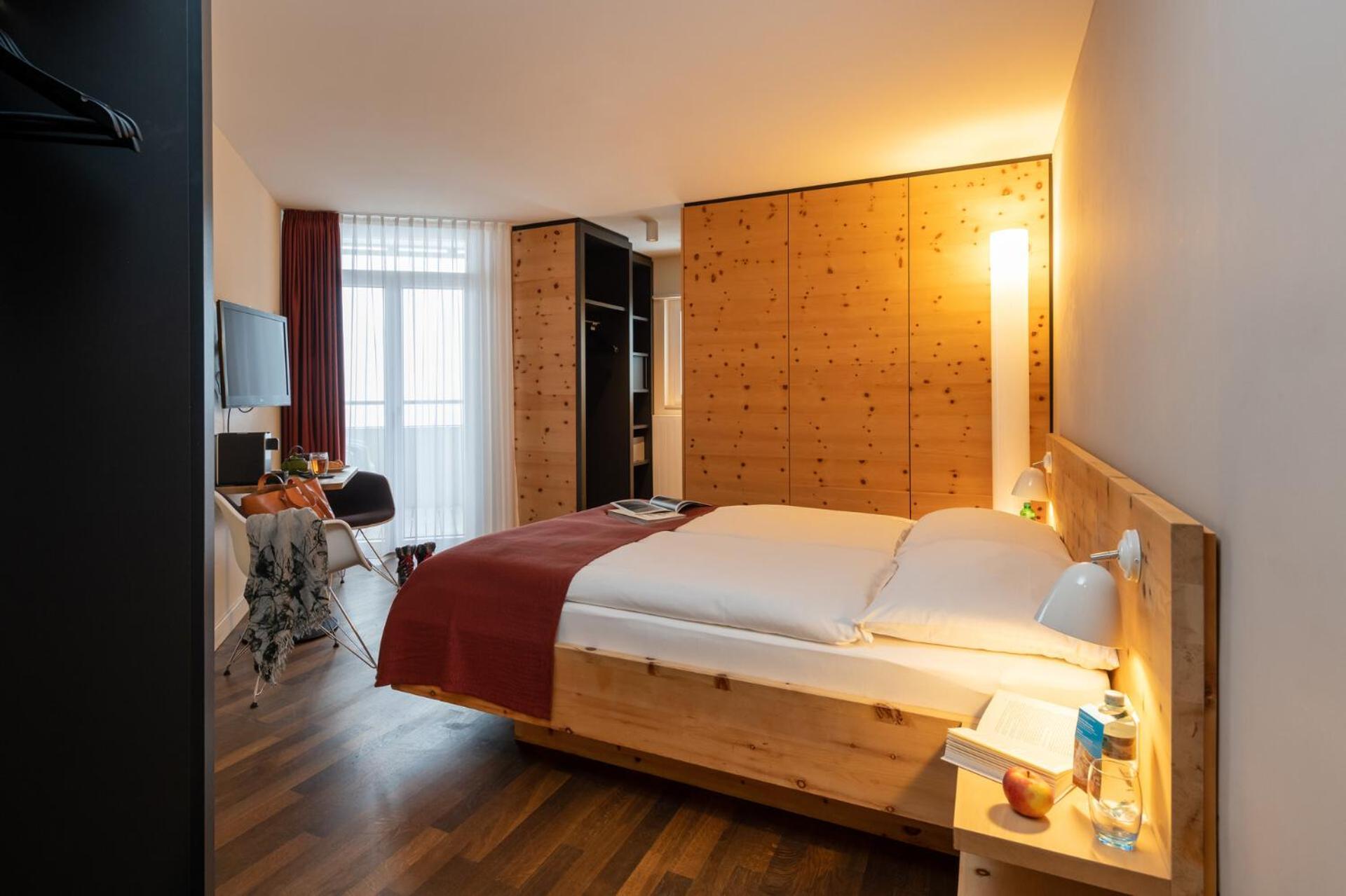 Hotel Schweizerhof Sils Maria, A Faern Collection Hotel Room photo